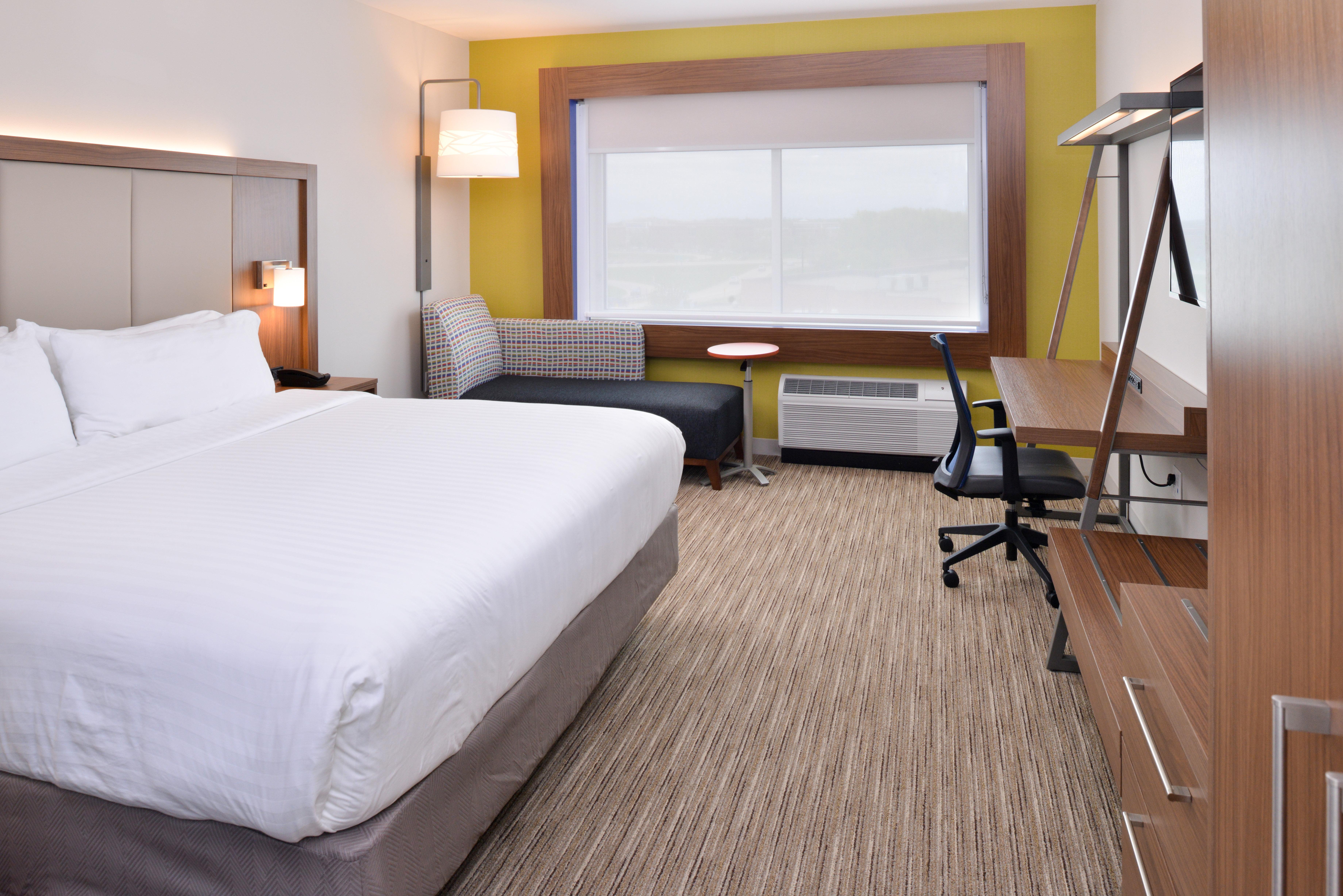 Holiday Inn Express & Suites Madison By Ihg Eksteriør bilde