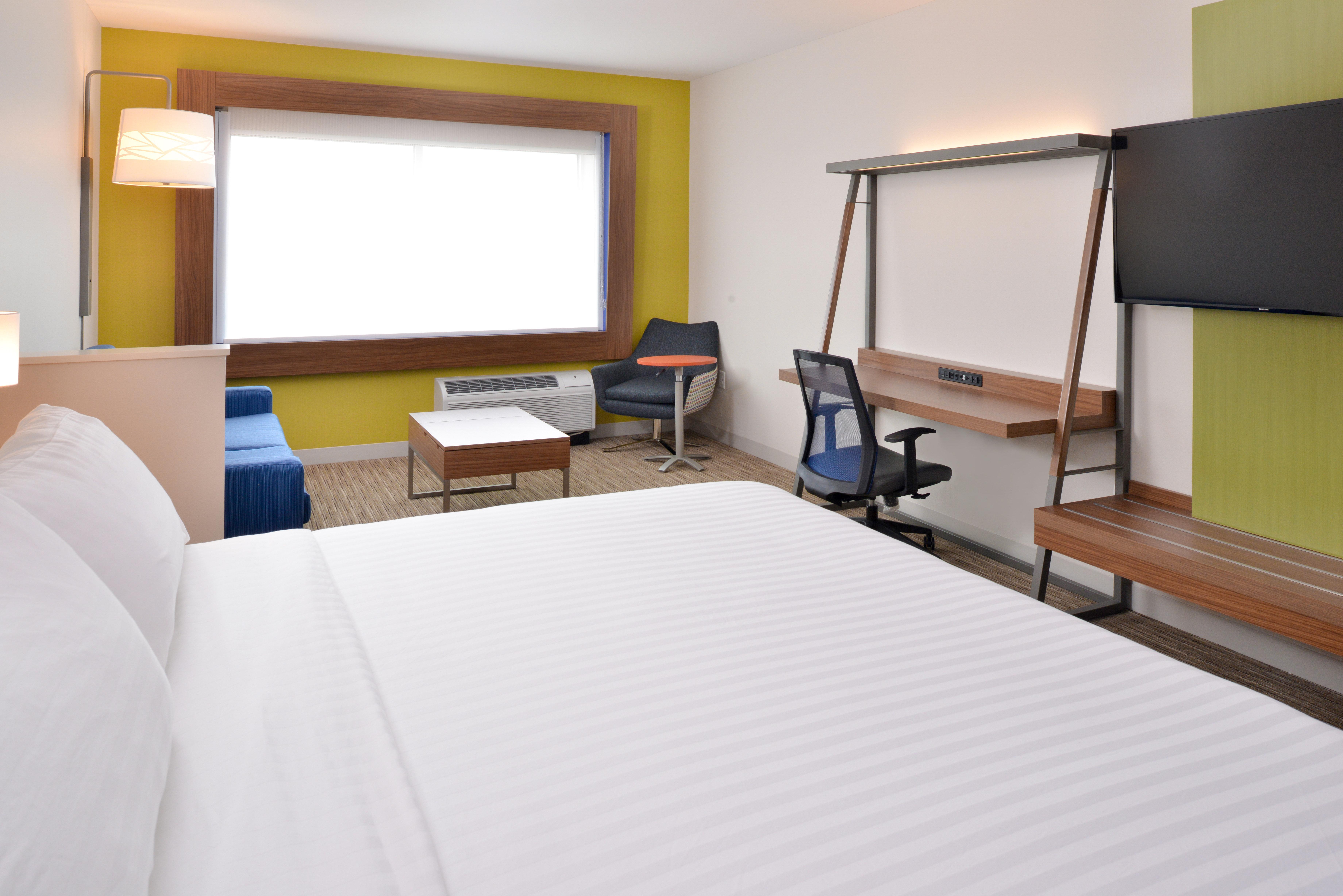 Holiday Inn Express & Suites Madison By Ihg Eksteriør bilde